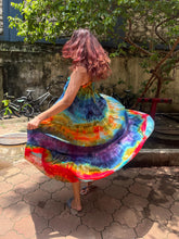 Load image into Gallery viewer, Happy Hue Tie Dye Maxi Dress