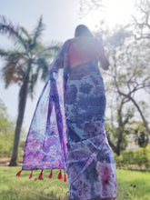 Load image into Gallery viewer, Rango ka Bhavar Tie Dye Saree
